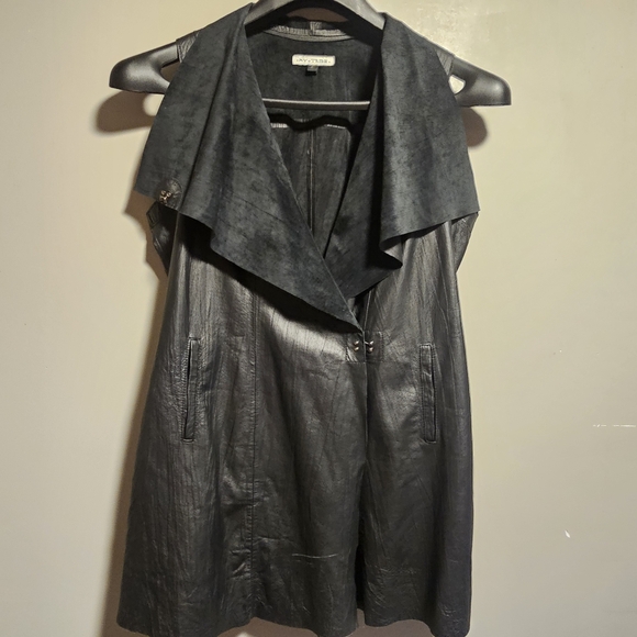 My Tribe Leather Vest - Picture 4 of 9